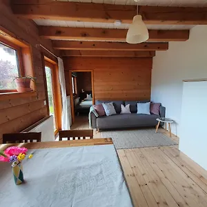 helle-und-idyllische-2-zimmer-wohnung-am-rande-von-berlin.find-berlin-hotels.com/